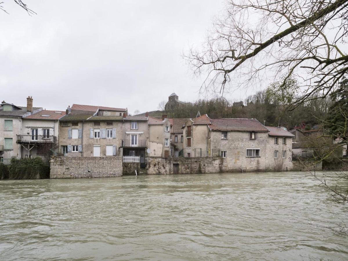 Lovely Holiday Home Near Joset Alain Dun-sur-Meuse Kültér fotó