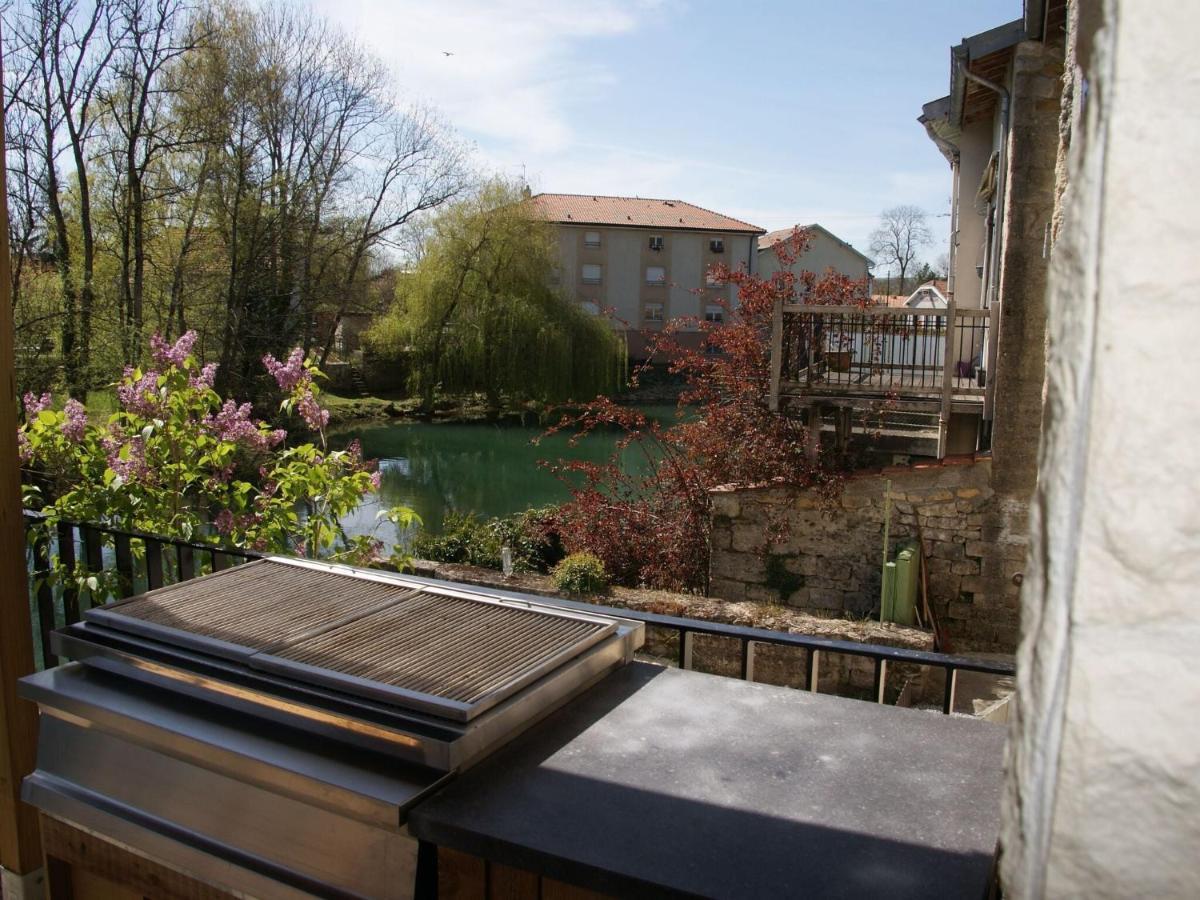 Lovely Holiday Home Near Joset Alain Dun-sur-Meuse Kültér fotó